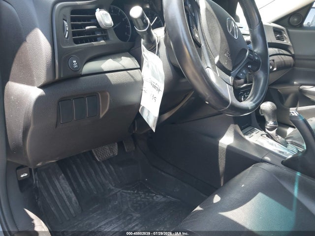 صورة مصغرة 18 لـ 2014 Acura ILX 2.0L