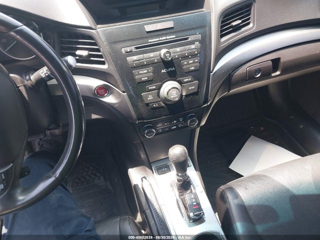 صورة مصغرة 11 لـ 2014 Acura ILX 2.0L
