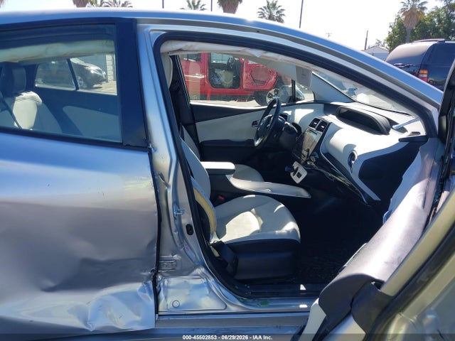 2017 Toyota PRIUS 照片 5