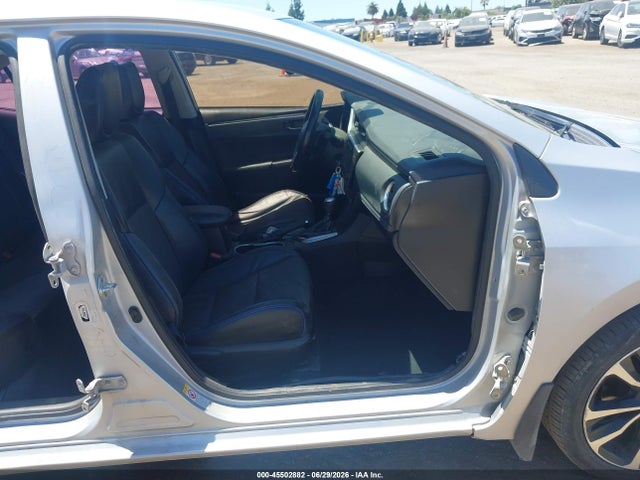 2017 Toyota COROLLA SE — миниатюра 19