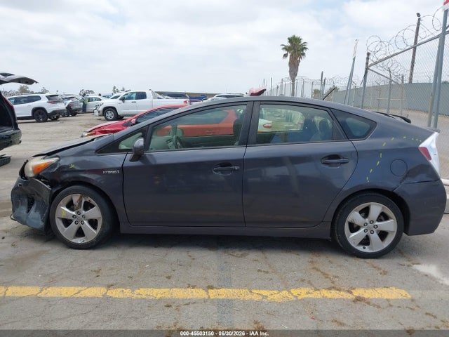 2013 Toyota PRIUS FIVE 缩略图 14