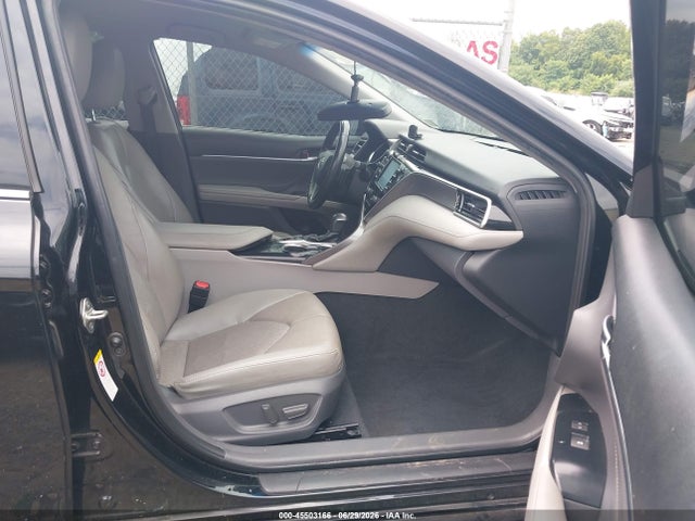 صورة 5 لـ 2018 Toyota CAMRY XSE