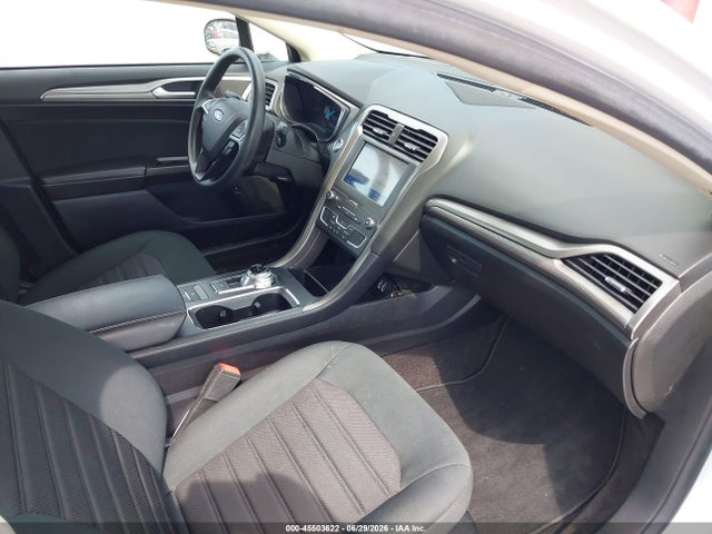 صورة 5 لـ 2020 FORD FUSION HYBRID SE