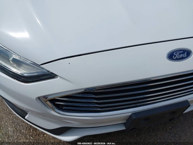 صورة 6 لـ 2020 FORD FUSION HYBRID SE