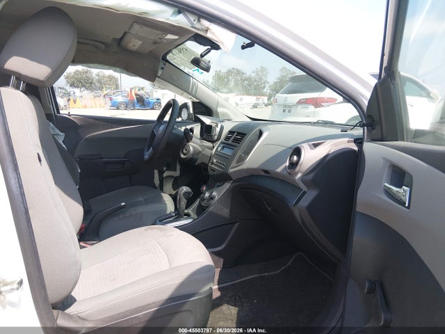 2014 Chevrolet SONIC LS AUTO 照片 5
