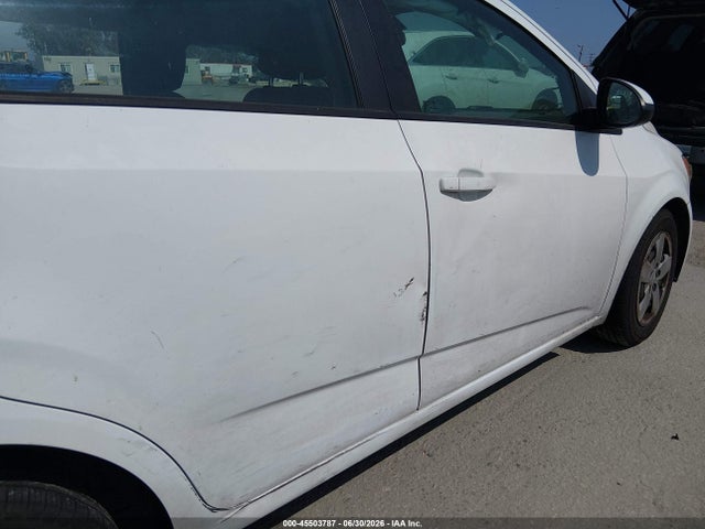 2014 Chevrolet SONIC LS AUTO 缩略图 14