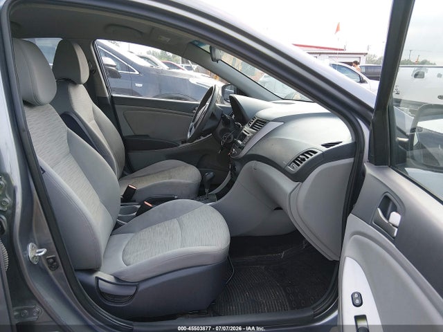 2017 Hyundai ACCENT SE 照片 5