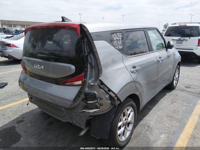 2022 KIA SOUL LX photo 4