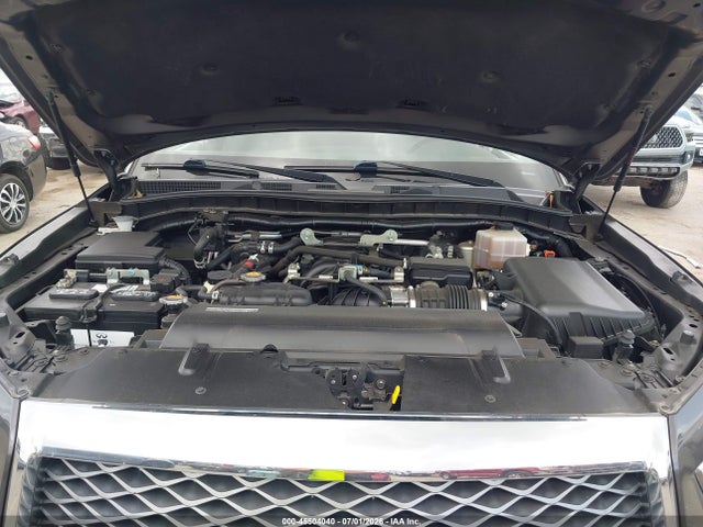 2022 INFINITI QX80 LUXE AWD 10