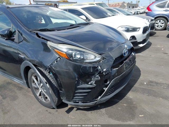 2018 TOYOTA PRIUS THREE
