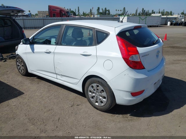 2017 Hyundai ACCENT SE 照片 3