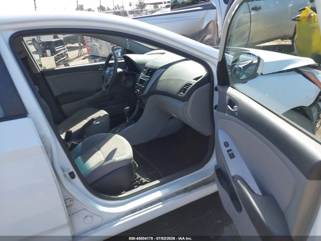 2017 Hyundai ACCENT SE 照片 5
