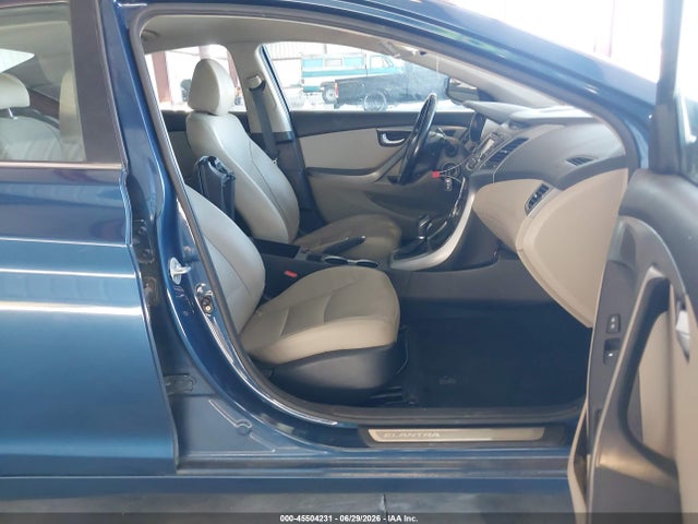 2014 Hyundai ELANTRA LIMITED 照片 5