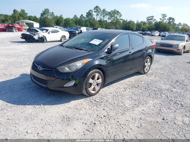 2013 Hyundai ELANTRA GLS — фото 2