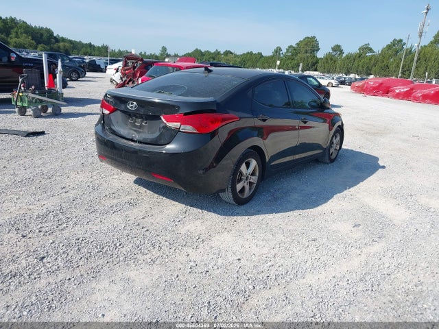 2013 Hyundai ELANTRA GLS — фото 4