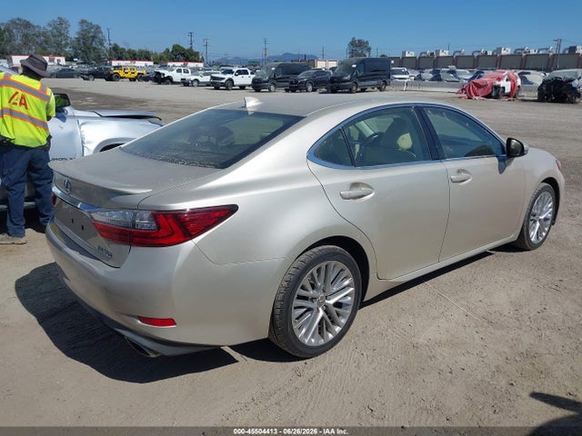 2016 Lexus ES 350 — фото 4
