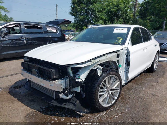 2020 Genesis G70 2.0T RWD — фото 6