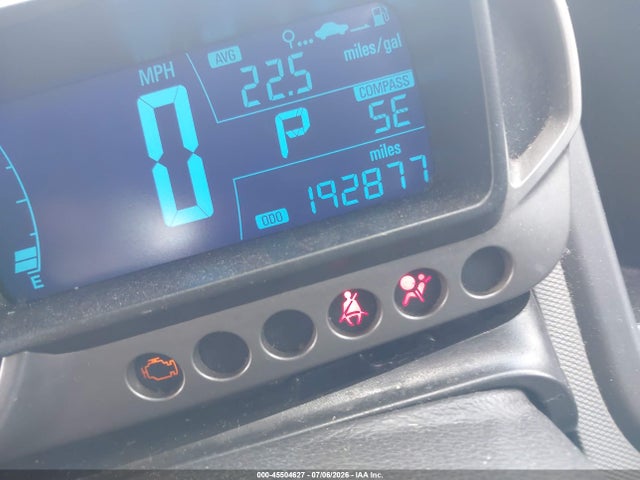 2013 Chevrolet SONIC LS AUTO — миниатюра 7
