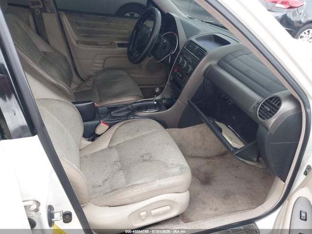 2001 Lexus IS 300 — фото 5