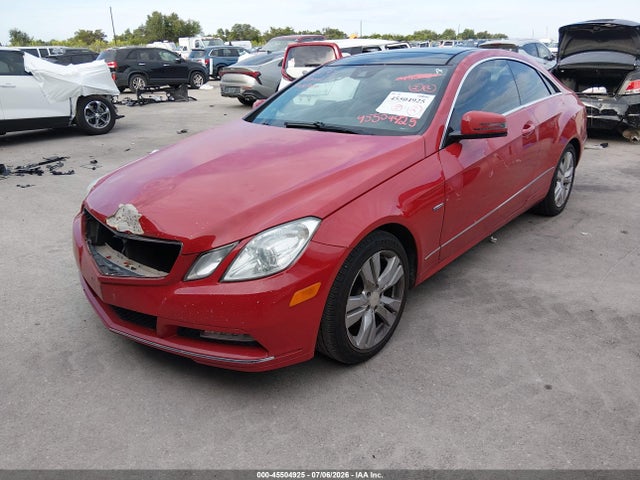 2012 Mercedes-BENZ E 350 照片 2