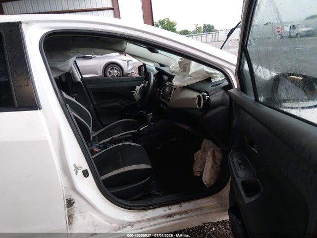 2021 Nissan VERSA SV XTRONIC CVT 照片 5