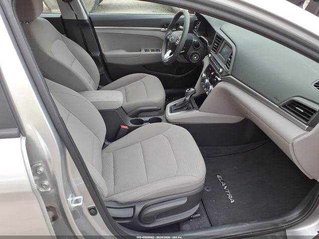 2020 Hyundai ELANTRA SE 照片 5