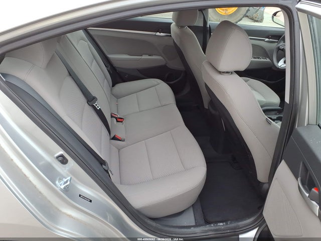 2020 Hyundai ELANTRA SE 照片 8