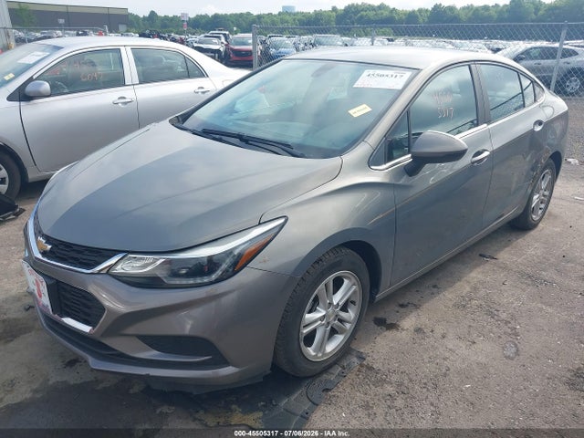 صورة 2 لـ 2017 Chevrolet CRUZE LT AUTO