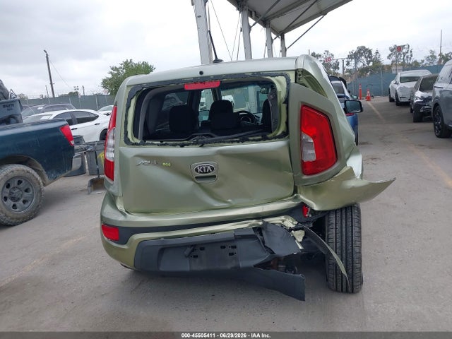 2013 KIA SOUL + — миниатюра 16