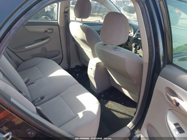 صورة 8 لـ 2010 Toyota COROLLA LE