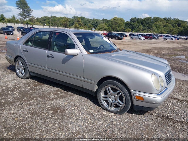 1998 MERCEDES-BENZ E 