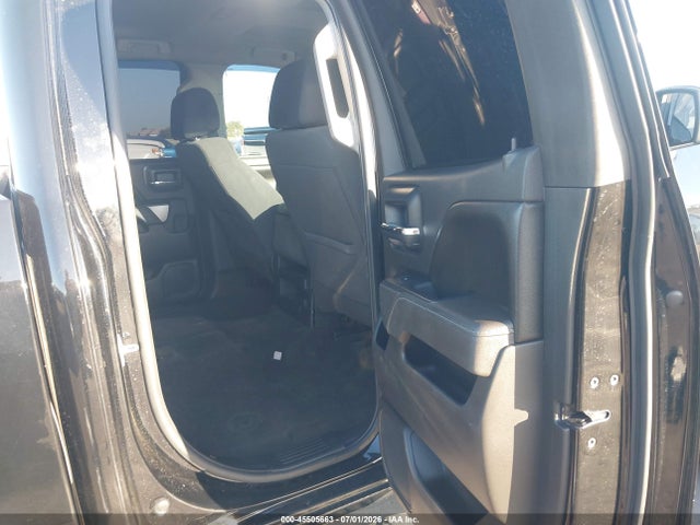 صورة 8 لـ 2017 Chevrolet SILVERADO 1500 LT