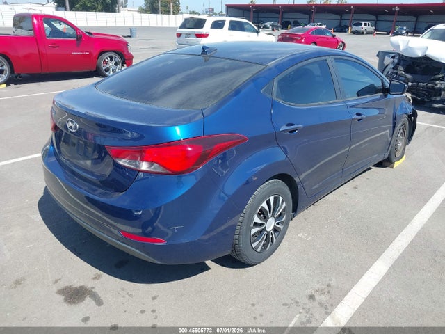 2016 Hyundai ELANTRA SE — фото 4