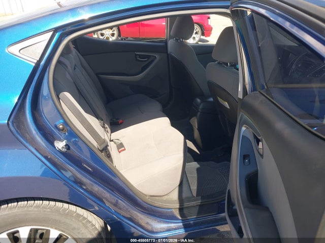 2016 Hyundai ELANTRA SE — фото 8