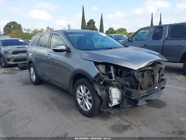 2019 KIA SORENTO 2.4L LX
