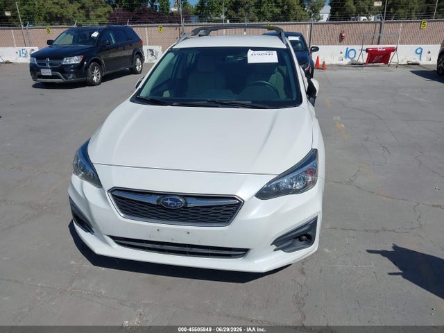 صورة 6 لـ 2017 Subaru IMPREZA 2.0I PREMIUM