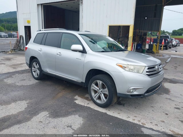 2011 TOYOTA HIGHLANDE LIMITED V6