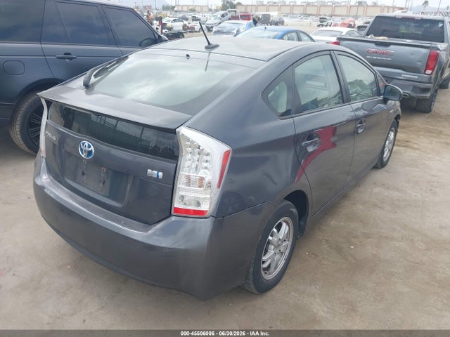 2011 Toyota PRIUS TWO — фото 4