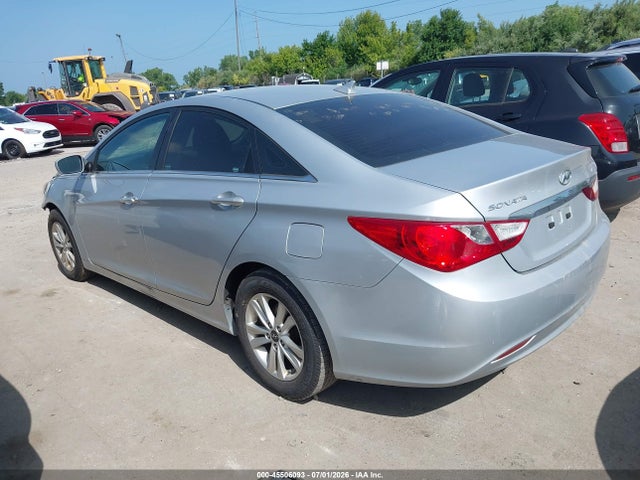 2011 Hyundai SONATA GLS 照片 3
