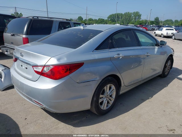 2011 Hyundai SONATA GLS 照片 4