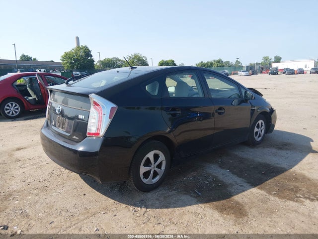 2012 Toyota PRIUS THREE — фото 4