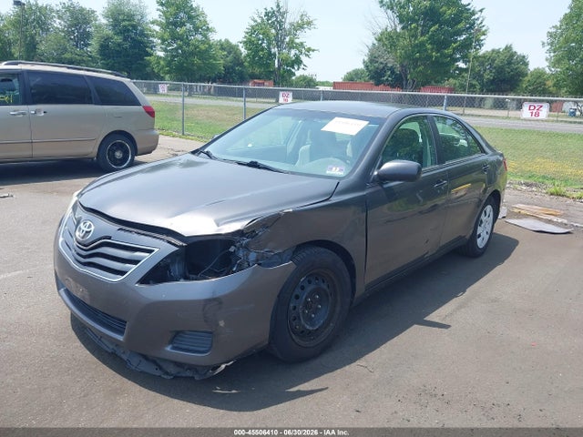 صورة 2 لـ 2011 Toyota CAMRY LE