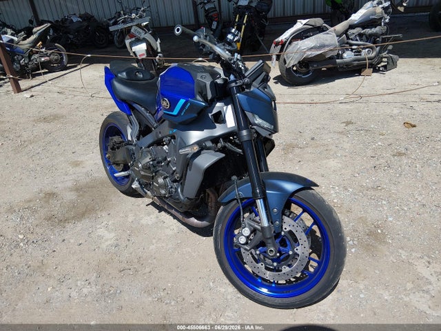 2025 YAMAHA MT09 C