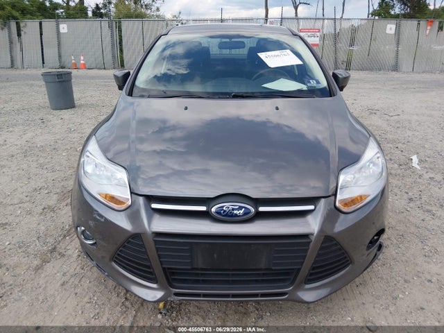 2012 FORD FOCUS SE photo 6