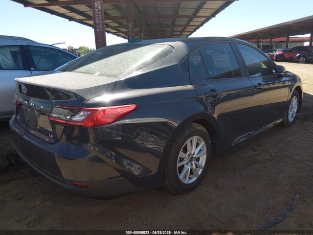 2025 Toyota CAMRY LE photo 4