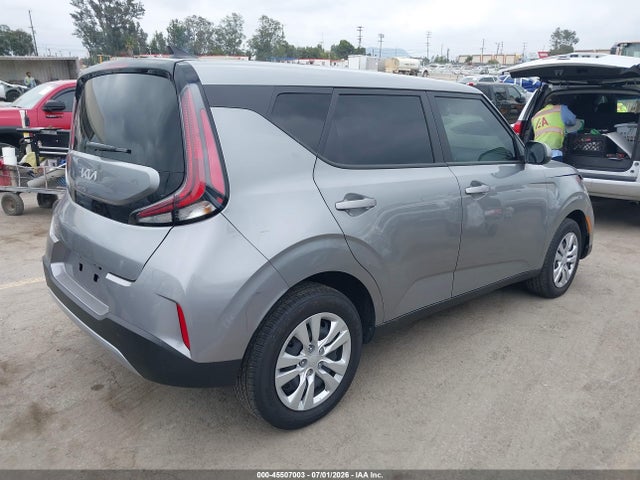 2025 KIA SOUL LX — фото 4