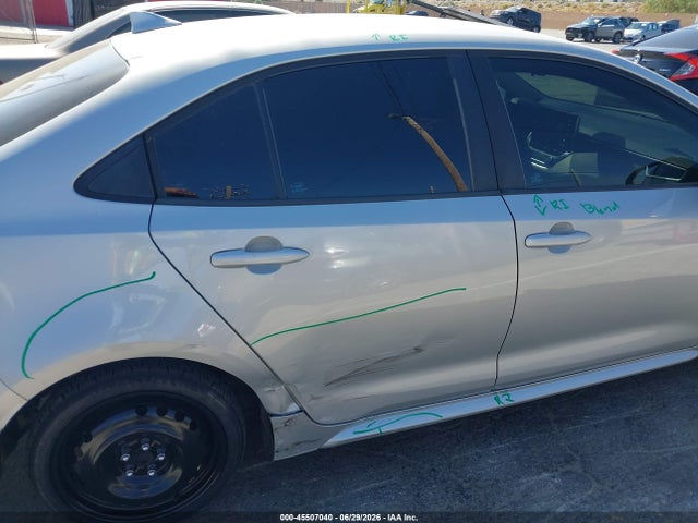 صورة مصغرة 21 لـ 2021 Toyota COROLLA LE