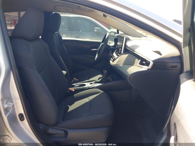 صورة 5 لـ 2021 Toyota COROLLA LE