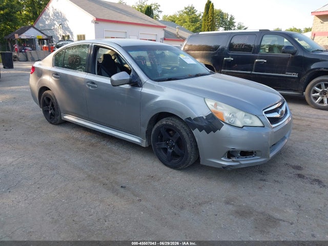 2010 Subaru LEGACY 2.5I PREMIUM — фото 1