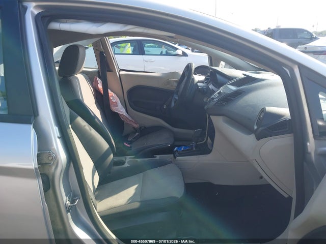 صورة 5 لـ 2012 FORD FIESTA S